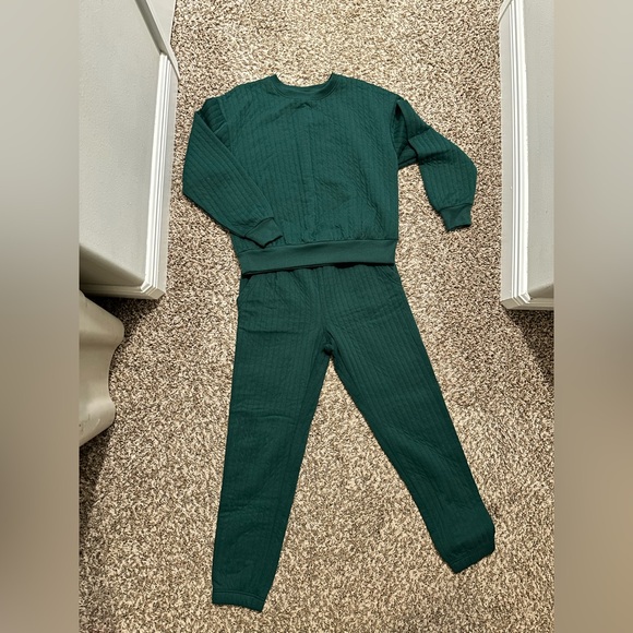 Quilted Matching Set - Picture 2 of 2